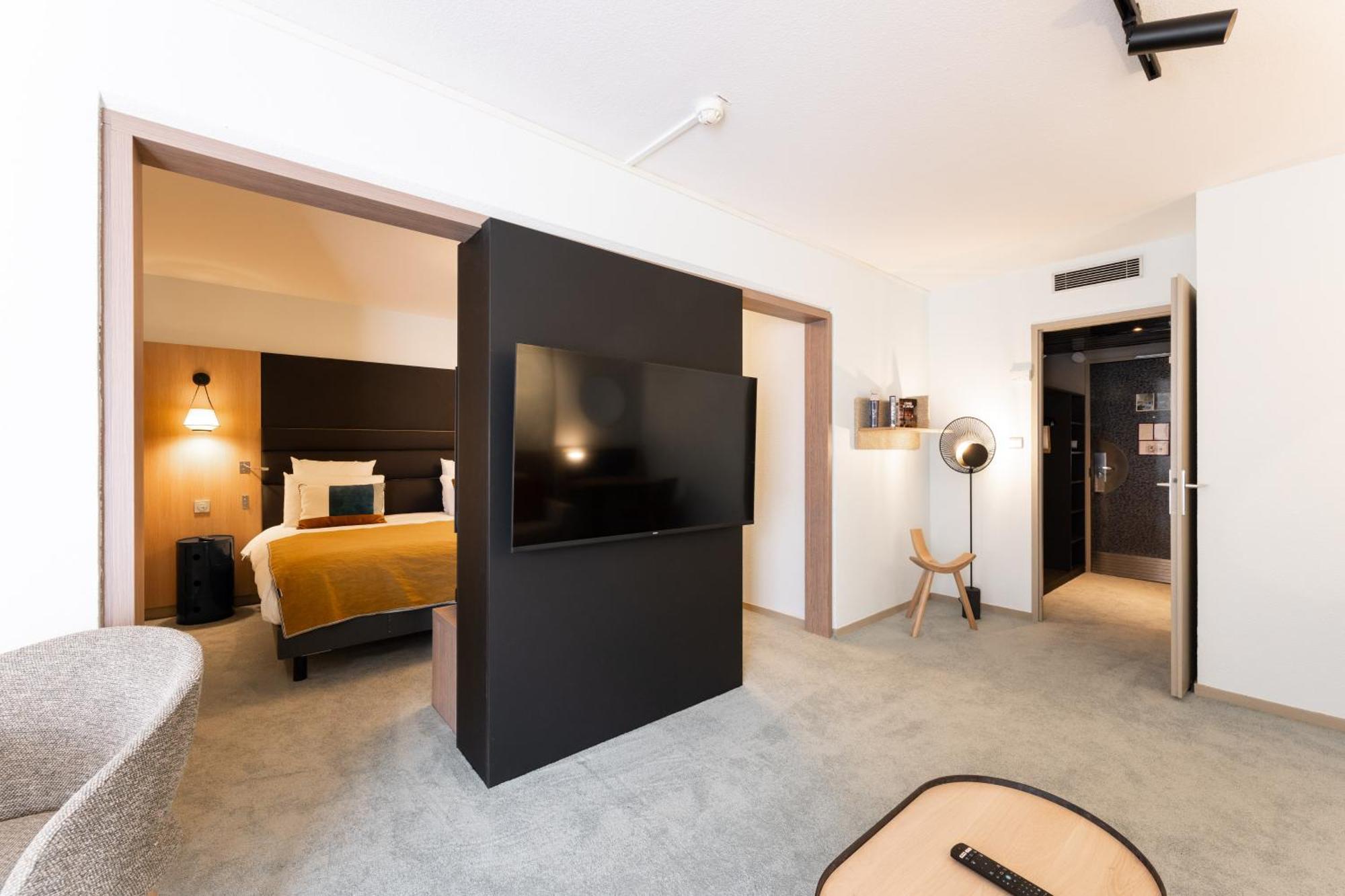 Mercure Grenoble Centre Porte Des Alpes Exterior photo